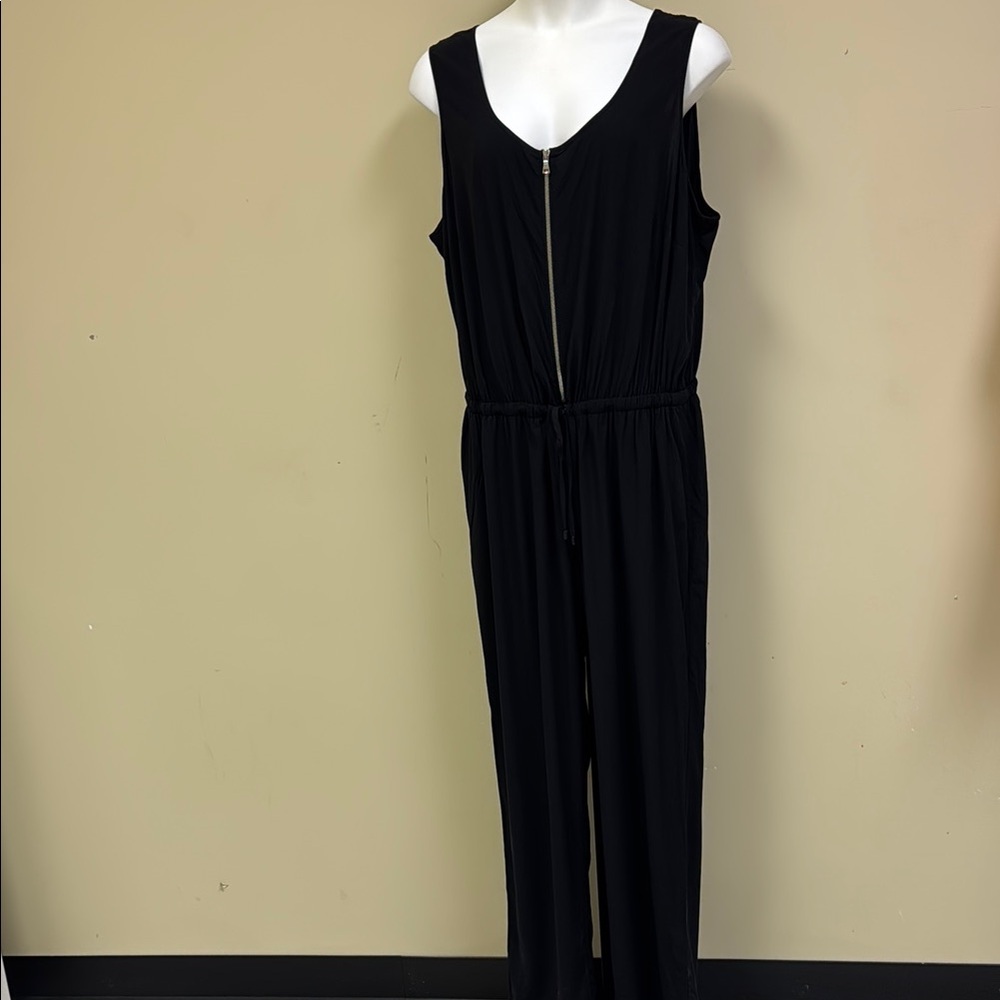 Classic Black Sleeveless Jumpsuit with Zipper/Tie Waist